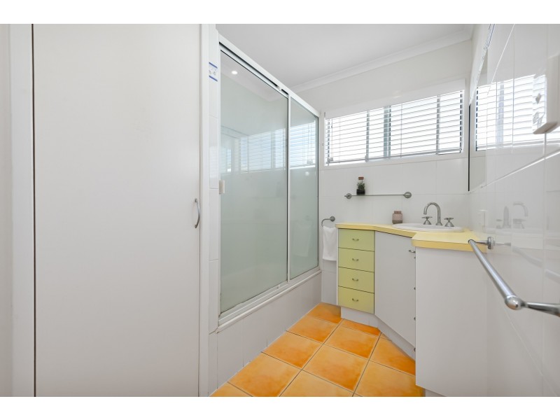 17 The Oaks Road, Tannum Sands QLD 4680