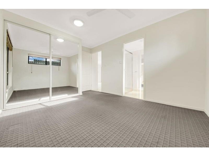 13 Sunpoint Way, Calliope QLD 4680