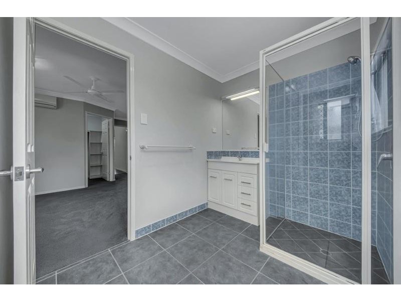 9 Trudy Ave, Calliope QLD 4680