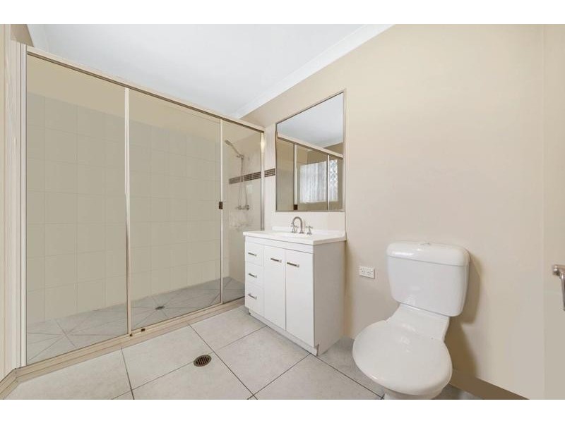 17 Sun Court, Calliope QLD 4680