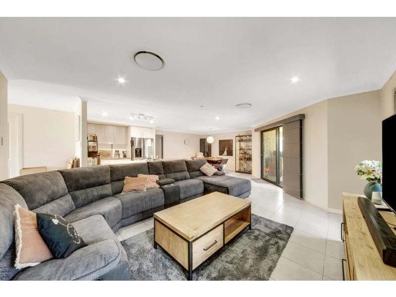 9 Mulligan Crescent, Calliope QLD 4680