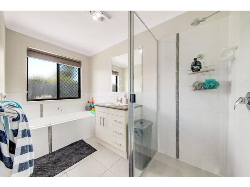 9 Mulligan Crescent, Calliope QLD 4680