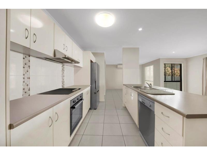 17 Hawkesbury Road, Calliope QLD 4680