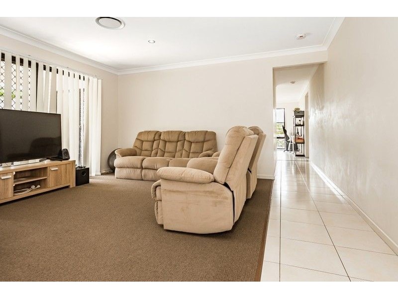 18 Woodward Avenue, Calliope QLD 4680