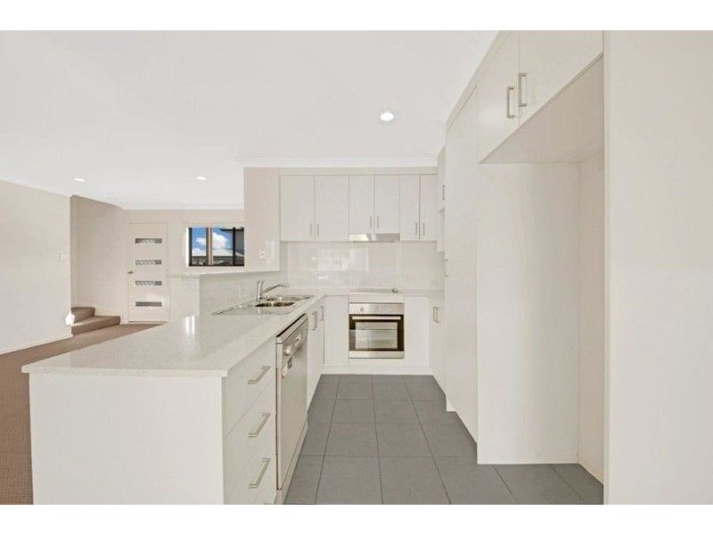 3/15 Morris Avenue, Calliope QLD 4680