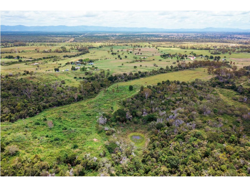 397 Potters Road, Wooderson QLD 4680