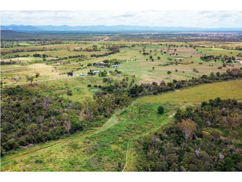 397 Potters Road, Wooderson QLD 4680