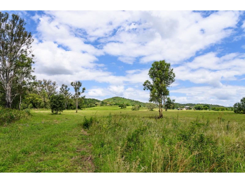 397 Potters Road, Wooderson QLD 4680