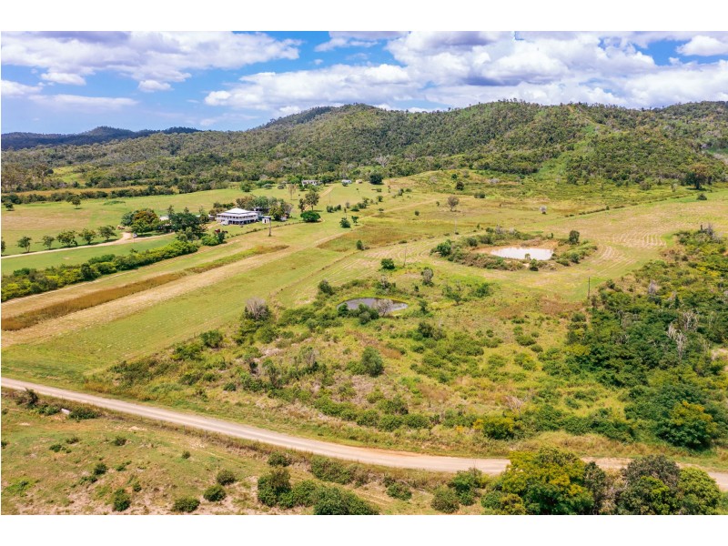 397 Potters Road, Wooderson QLD 4680