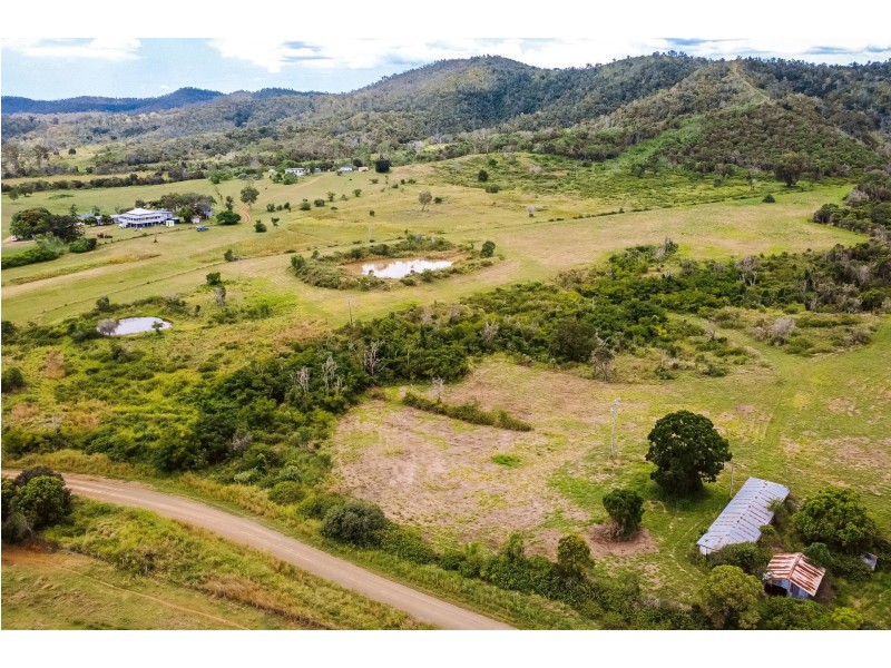 397 Potters Road, Wooderson QLD 4680