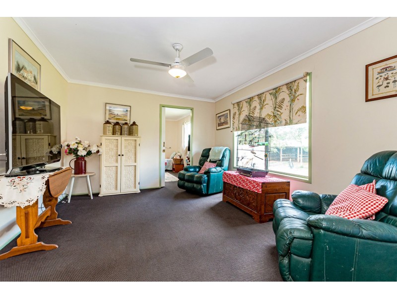 397 Potters Road, Wooderson QLD 4680