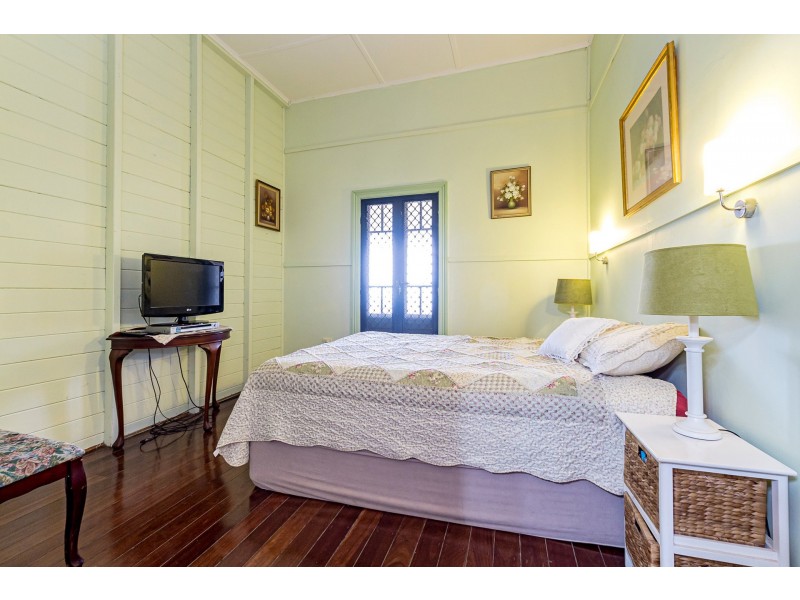 397 Potters Road, Wooderson QLD 4680