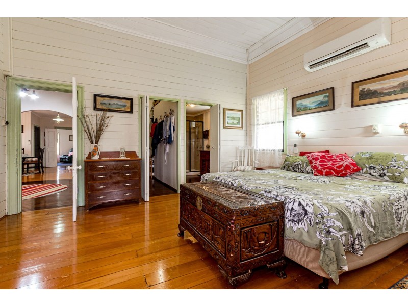 397 Potters Road, Wooderson QLD 4680