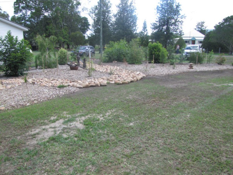 16 Dawes Road, Boyne Valley QLD 4680