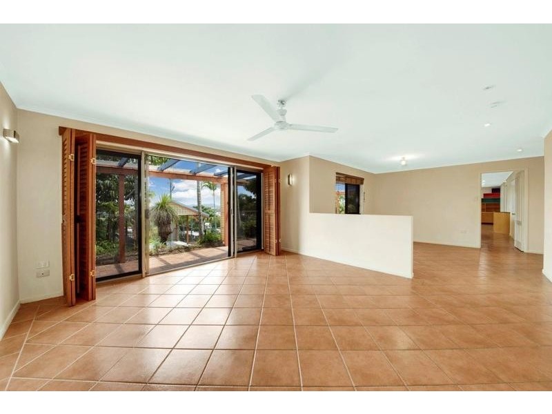 45-47 Wilson Street, New Auckland QLD 4680