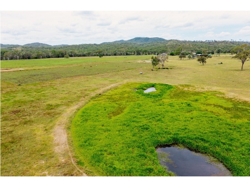 357 Marsh Road, Wooderson QLD 4680