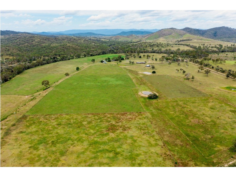 357 Marsh Road, Wooderson QLD 4680