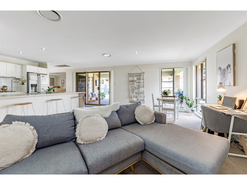 14 Abbey Place, Calliope QLD 4680