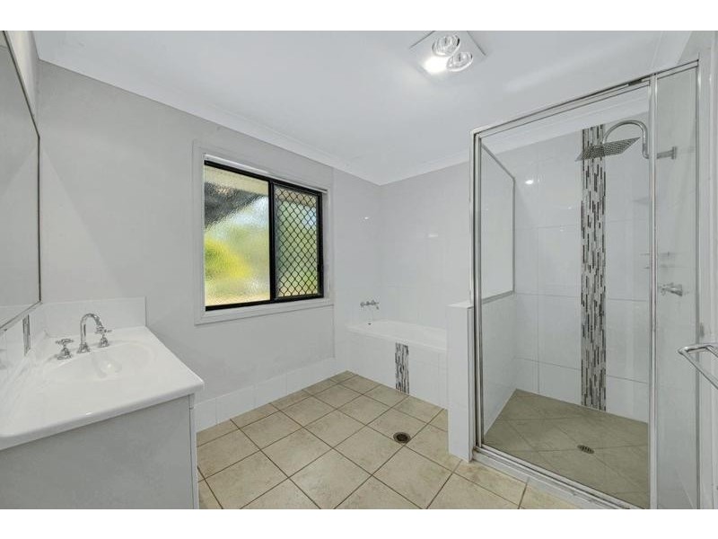 10a Schilling Land, River Ranch QLD 4680