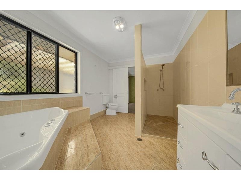 10a Schilling Land, River Ranch QLD 4680