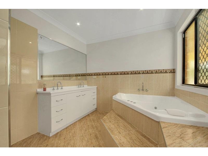 10a Schilling Land, River Ranch QLD 4680