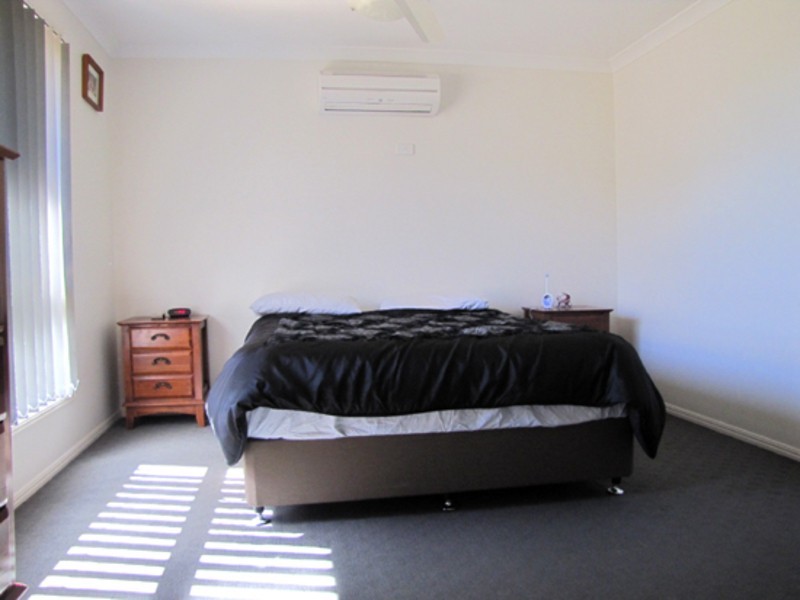 11 Hawkesbury Rd, Calliope QLD 4680