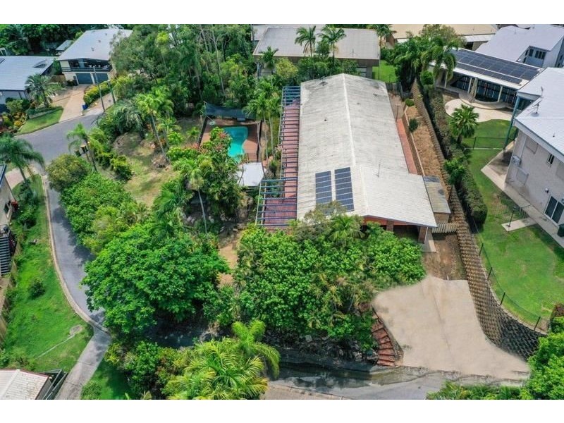 45 Wilson Street, New Auckland QLD 4680