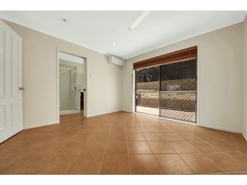 45 Wilson Street, New Auckland QLD 4680