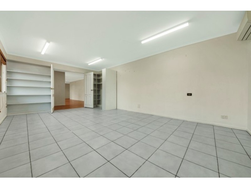 45 Wilson Street, New Auckland QLD 4680