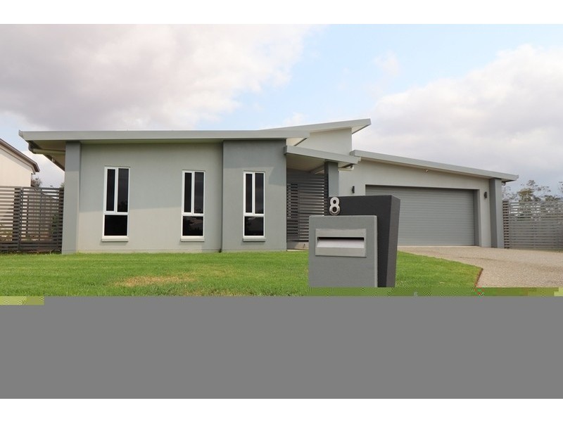 8 Jardine Crescent, Boyne Island QLD 4680