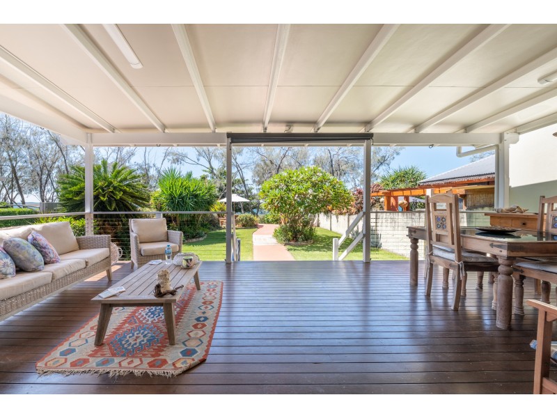 18 The Oaks Road, Tannum Sands QLD 4680