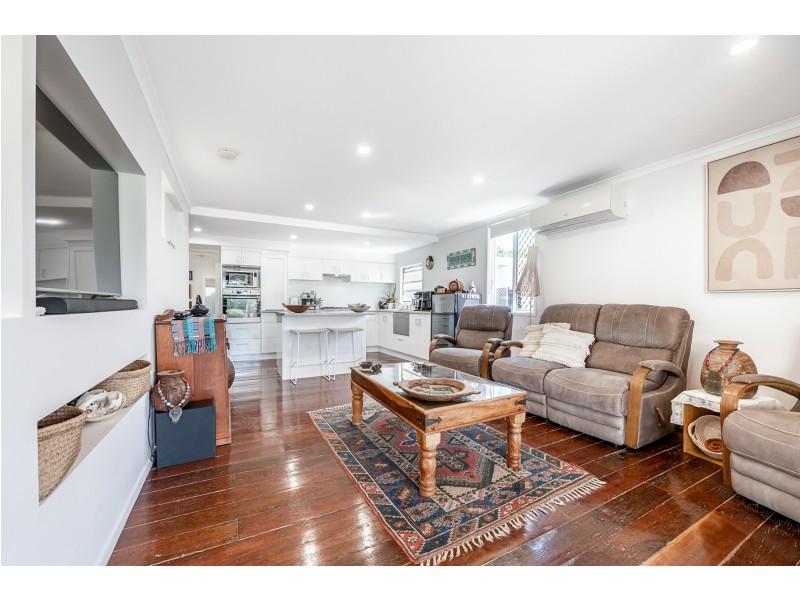 18 The Oaks Road, Tannum Sands QLD 4680