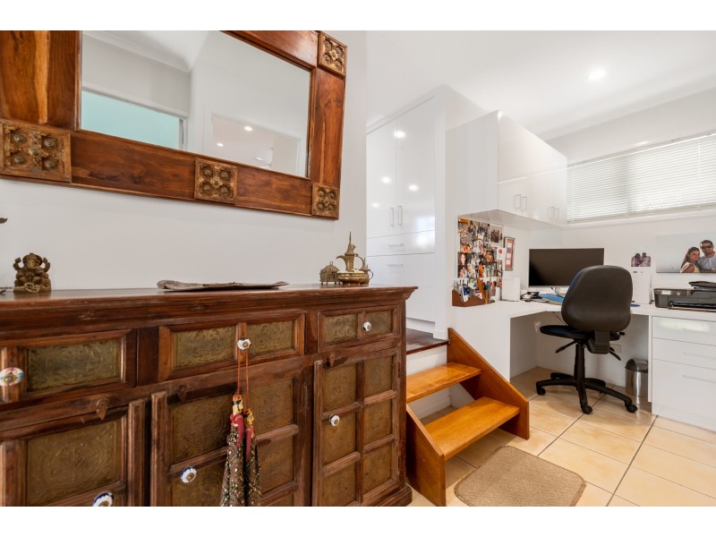 18 The Oaks Road, Tannum Sands QLD 4680