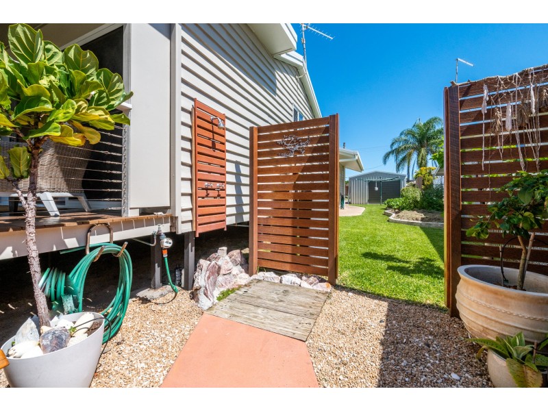 18 The Oaks Road, Tannum Sands QLD 4680