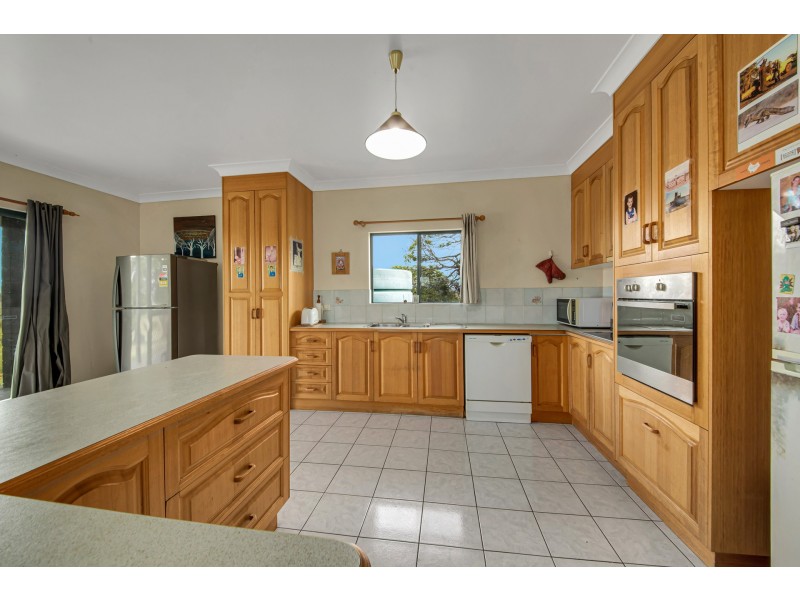 223-279 GENTLE ANNIE ROAD, Boyne Valley QLD 4680
