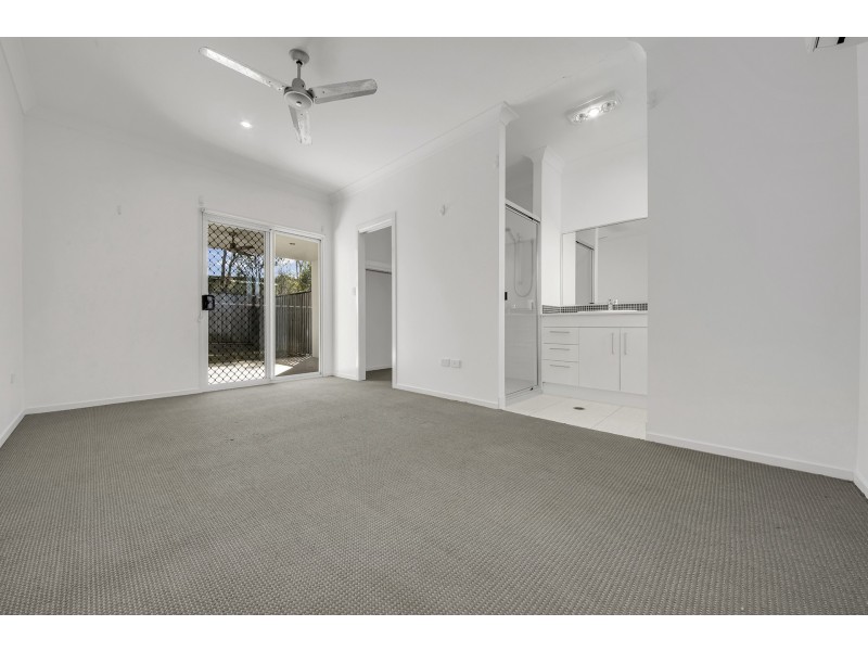 12 Sundowner Road, Clinton QLD 4680