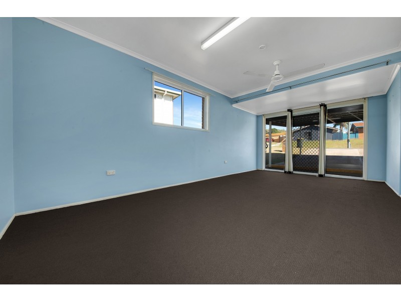 14 Gretel Drive, Clinton QLD 4680