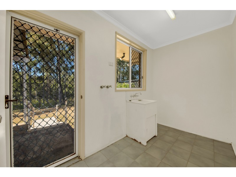 14 Gretel Drive, Clinton QLD 4680