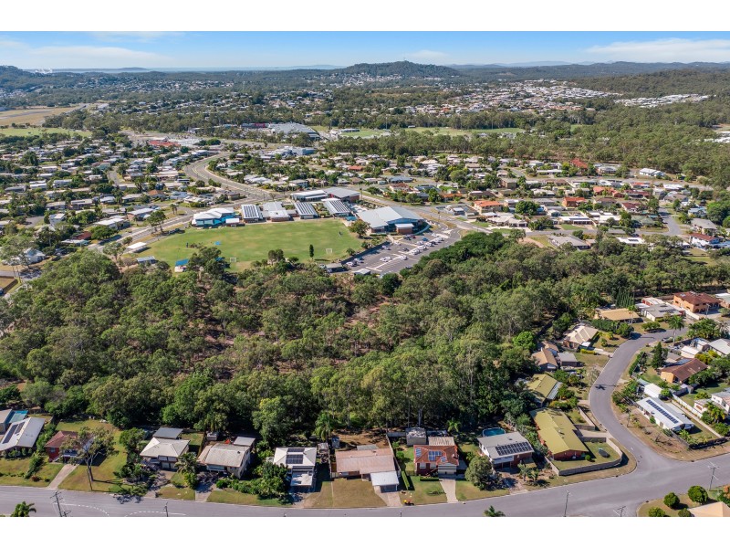14 Gretel Drive, Clinton QLD 4680