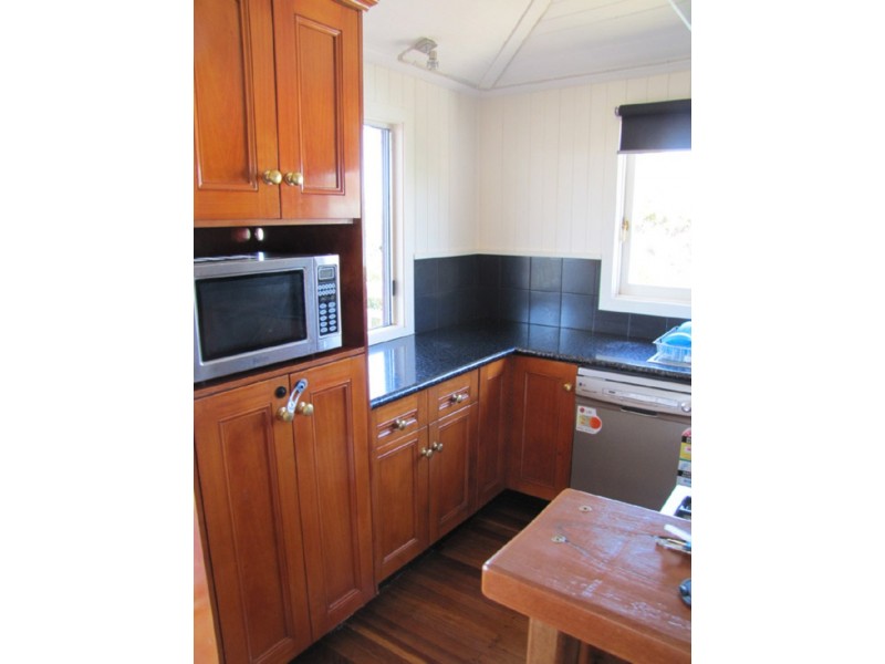 90 Malpas Street, Boyne Island QLD 4680