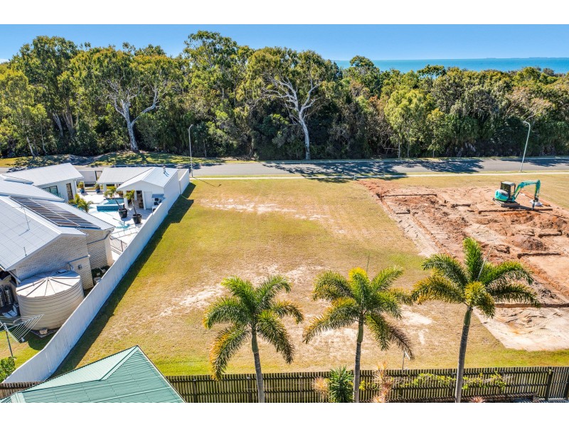 45 The Oaks Road, Tannum Sands QLD 4680