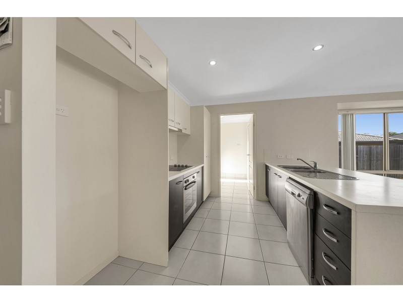 16 Fremont Street, Calliope QLD 4680