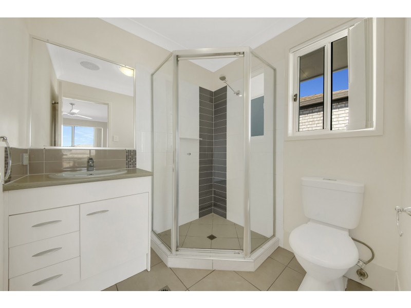 16 Fleet Street, Calliope QLD 4680