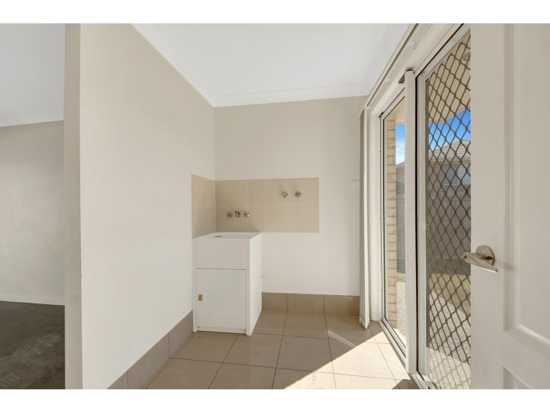 16 Fleet Street, Calliope QLD 4680