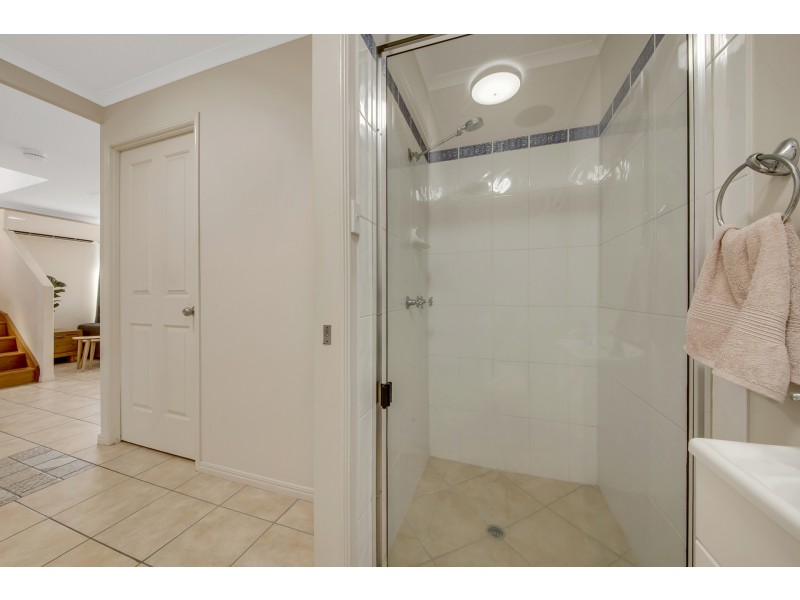 1 & 2/113A Central Lane, Gladstone QLD 4680