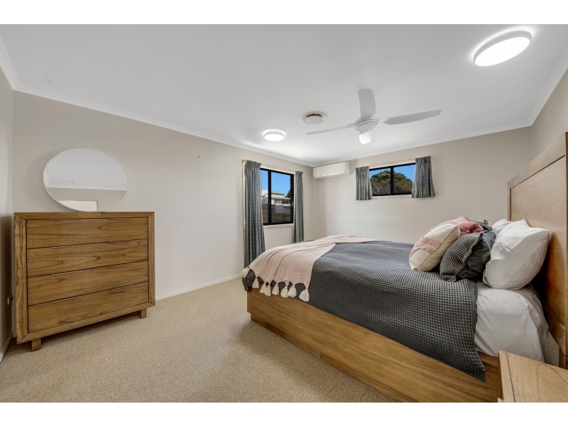 1 & 2/113A Central Lane, Gladstone QLD 4680