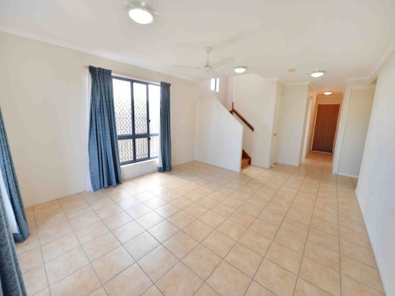 1 & 2/113A Central Lane, Gladstone QLD 4680