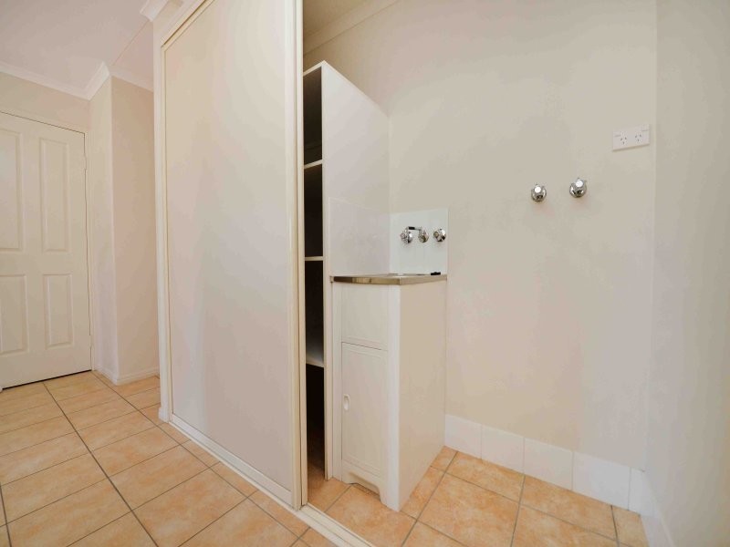 1 & 2/113A Central Lane, Gladstone QLD 4680