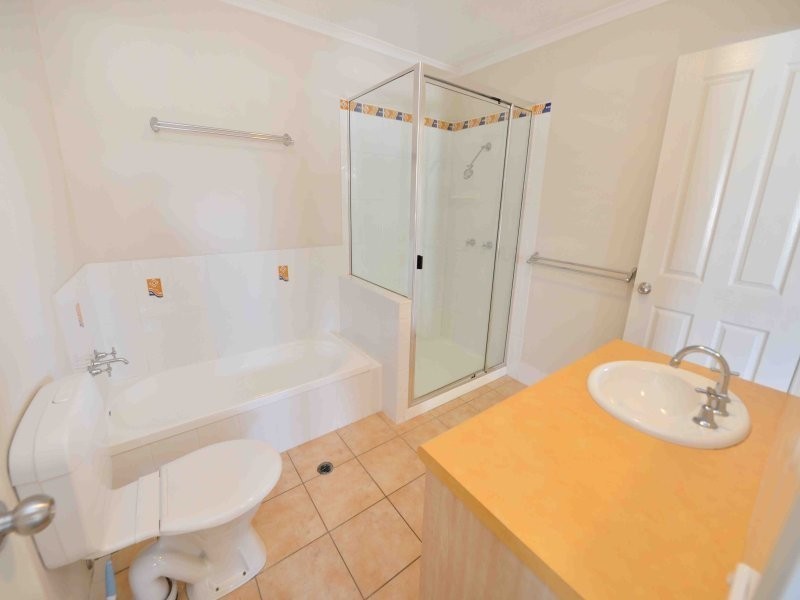 1 & 2/113A Central Lane, Gladstone QLD 4680