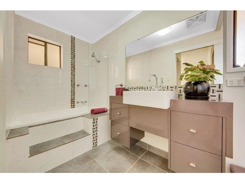 2390 Dawson Hwy, Calliope QLD 4680